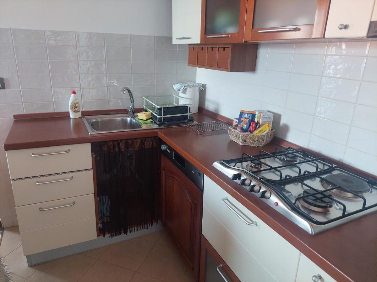 Apartments In Villa Azra ริเยกา ภายนอก รูปภาพ