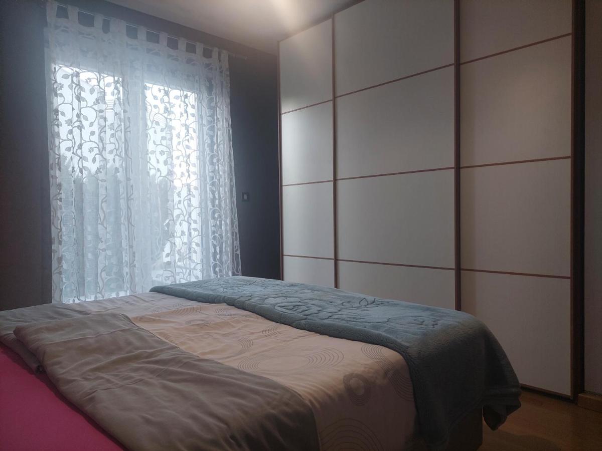 Apartments In Villa Azra ริเยกา ภายนอก รูปภาพ