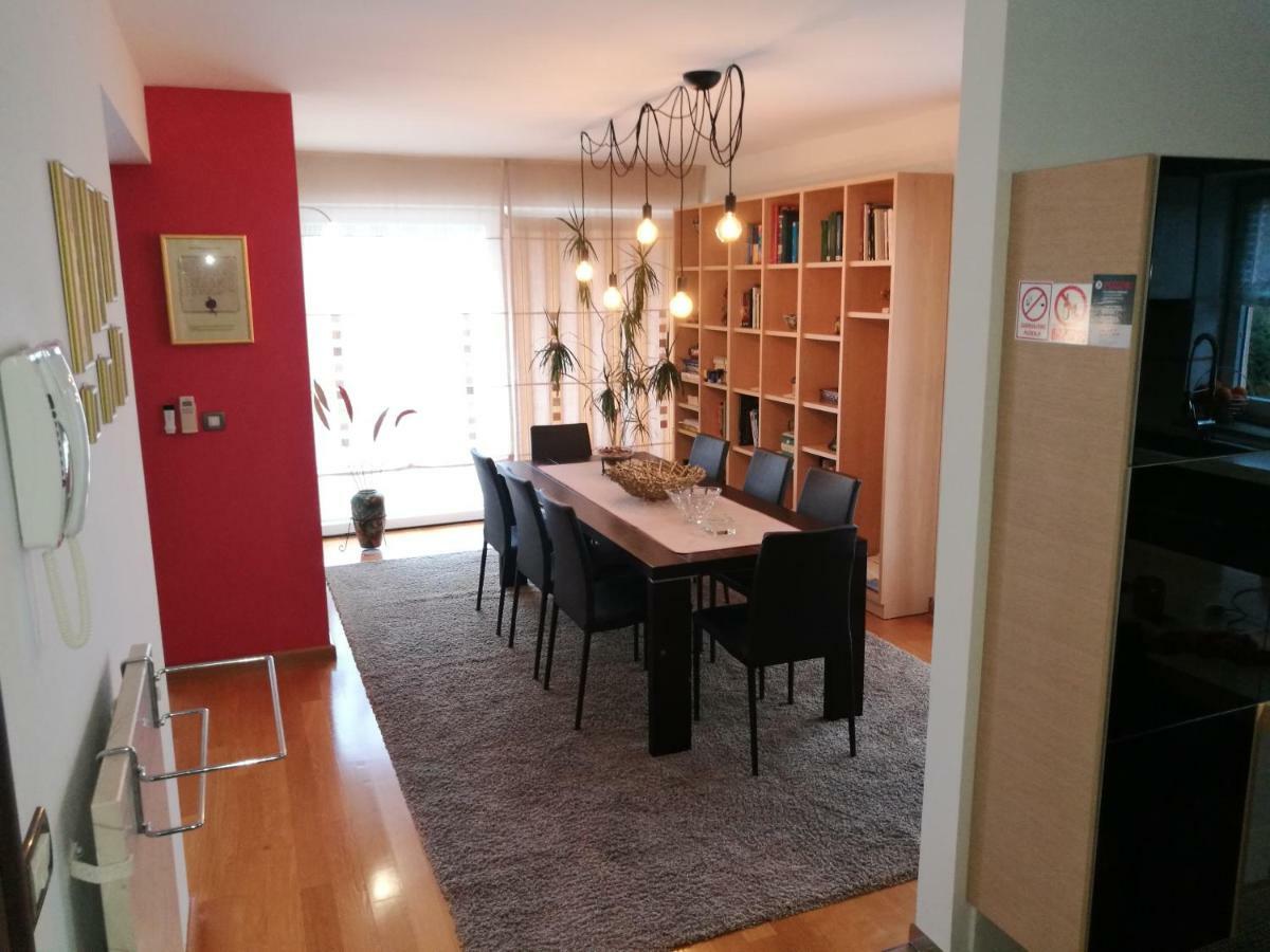Apartments In Villa Azra ริเยกา ภายนอก รูปภาพ