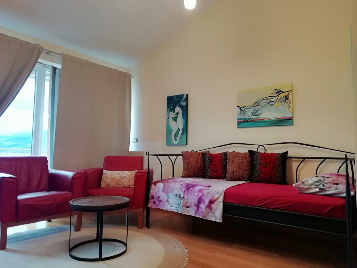 Apartments In Villa Azra ริเยกา ภายนอก รูปภาพ