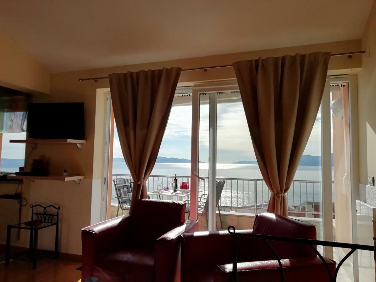 Apartments In Villa Azra ริเยกา ภายนอก รูปภาพ
