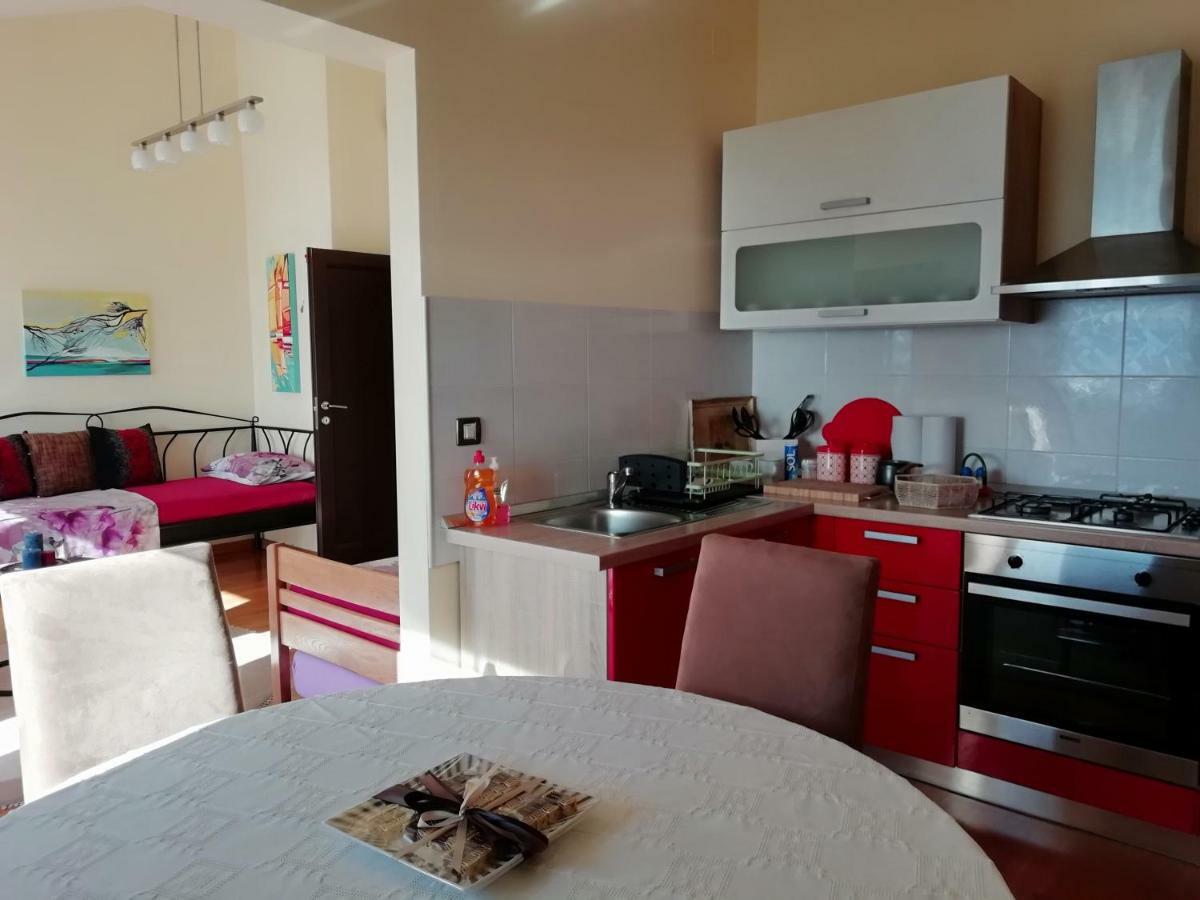 Apartments In Villa Azra ริเยกา ภายนอก รูปภาพ